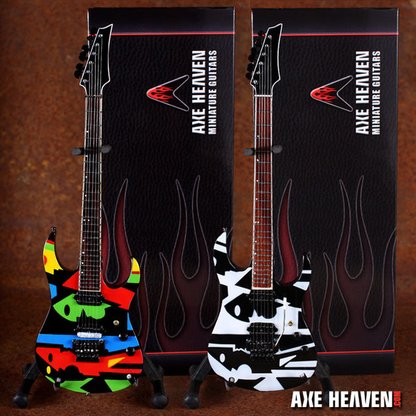 その他 Pokka Petit Musician John Petrucci “Cubist” Picasso-Designed Miniature Guitar